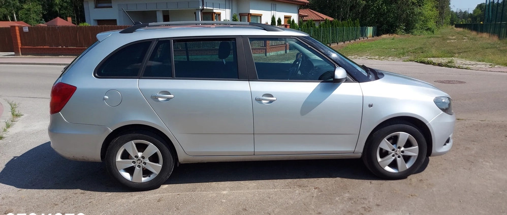 Skoda Fabia cena 19900 przebieg: 182000, rok produkcji 2014 z Mielec małe 211